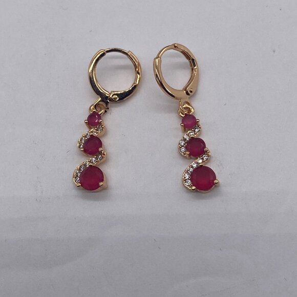 Huggie Hoop Earrings Women’s Pink Dangle Gold Plated Elegant Design - Picture 12 of 12